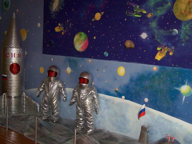Интеллектуальная игра для детей 6-7 лет «Знатоки космоса»