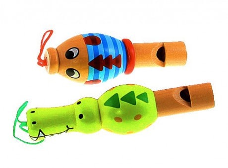 Оборудование: детские керамические, деревянные или пластмассовые свистульки в виде различных птиц и животных.